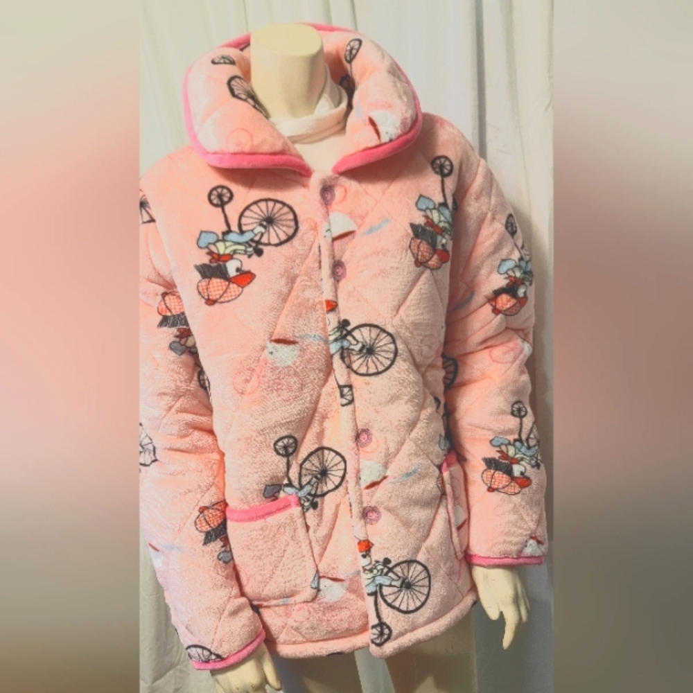 Baby pink quilted‎ Fleece Anime loungewear jacket XXL Runs Small